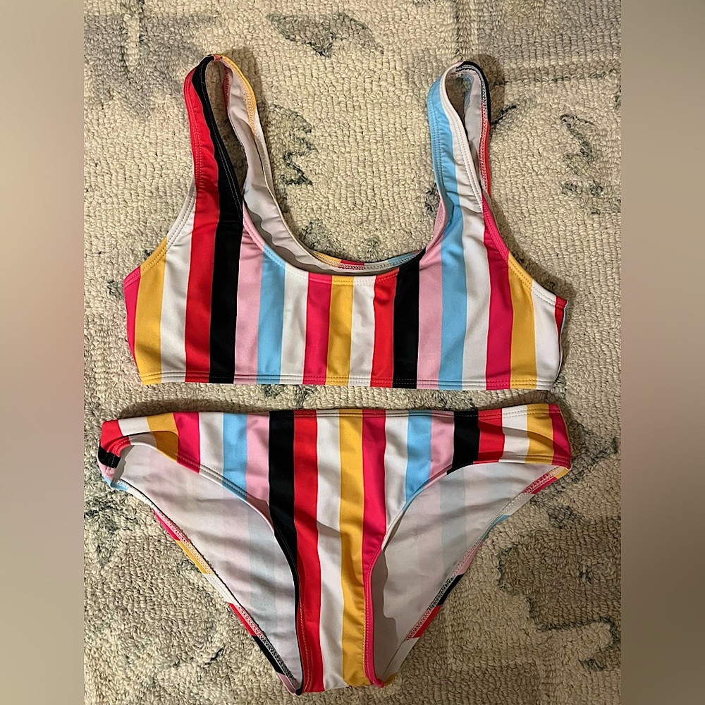 Rainbow bikini 🌈